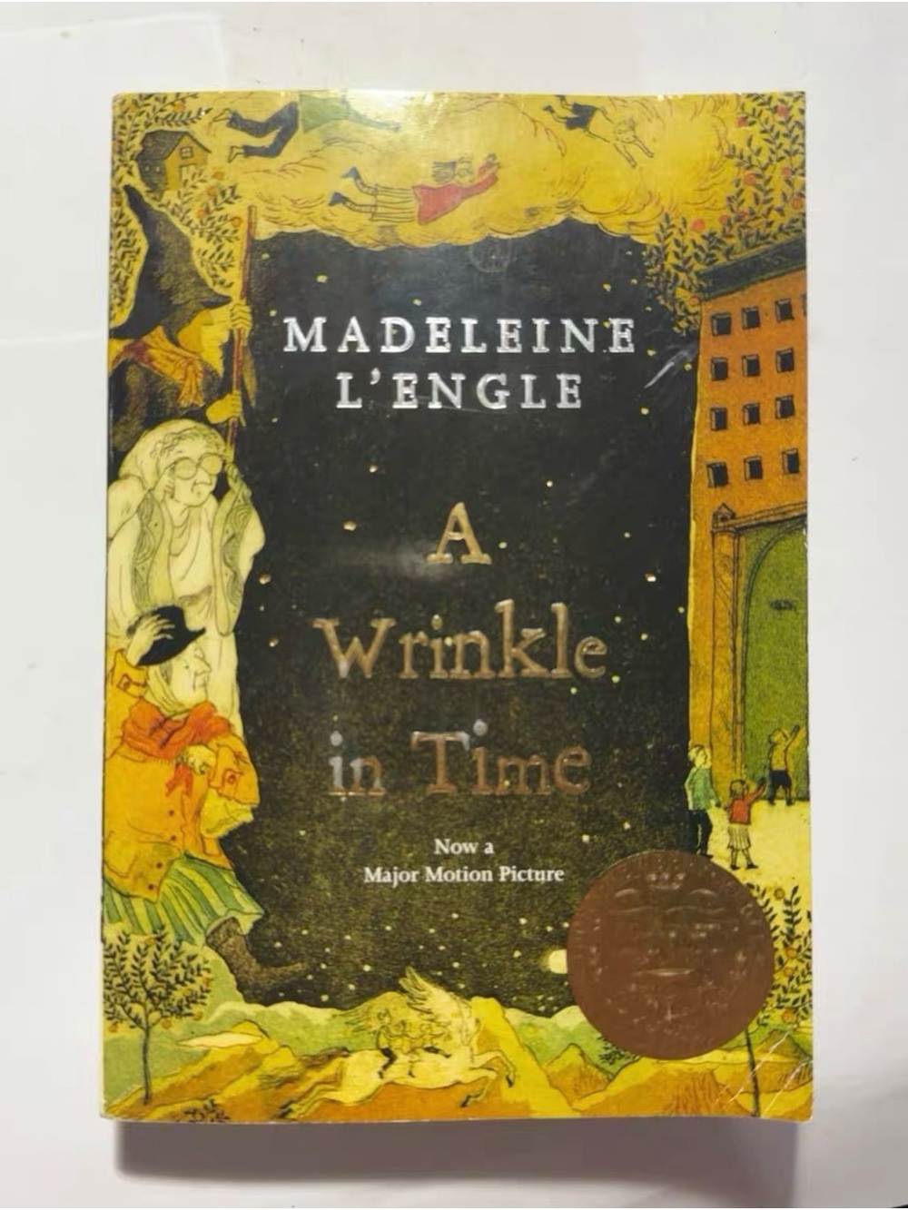 A Wrinkle in Time - Decorative Yellow and Black Coffee Table Book